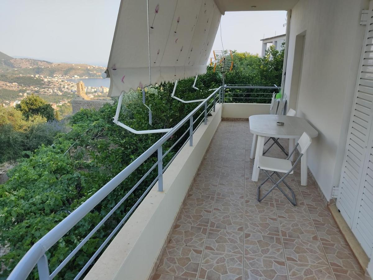 Lucas Apartments Himara Kültér fotó