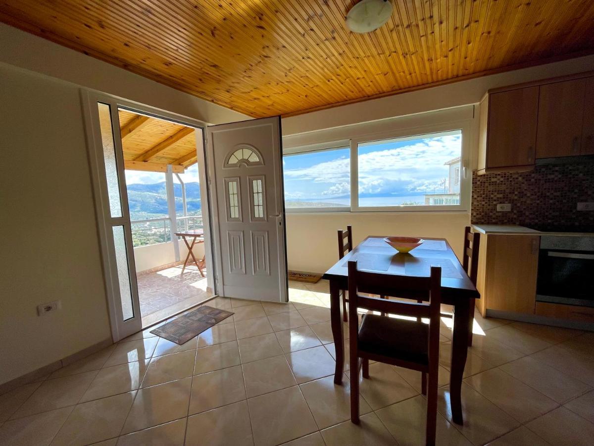 Lucas Apartments Himara Kültér fotó